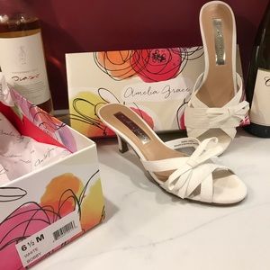 White Kitten Heel Sandal Sz 6.5